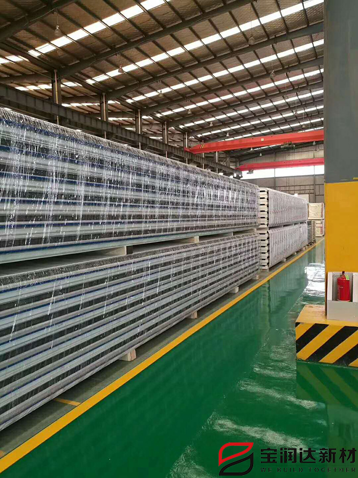 聚氨酯彩钢板厂家可定制任意长度