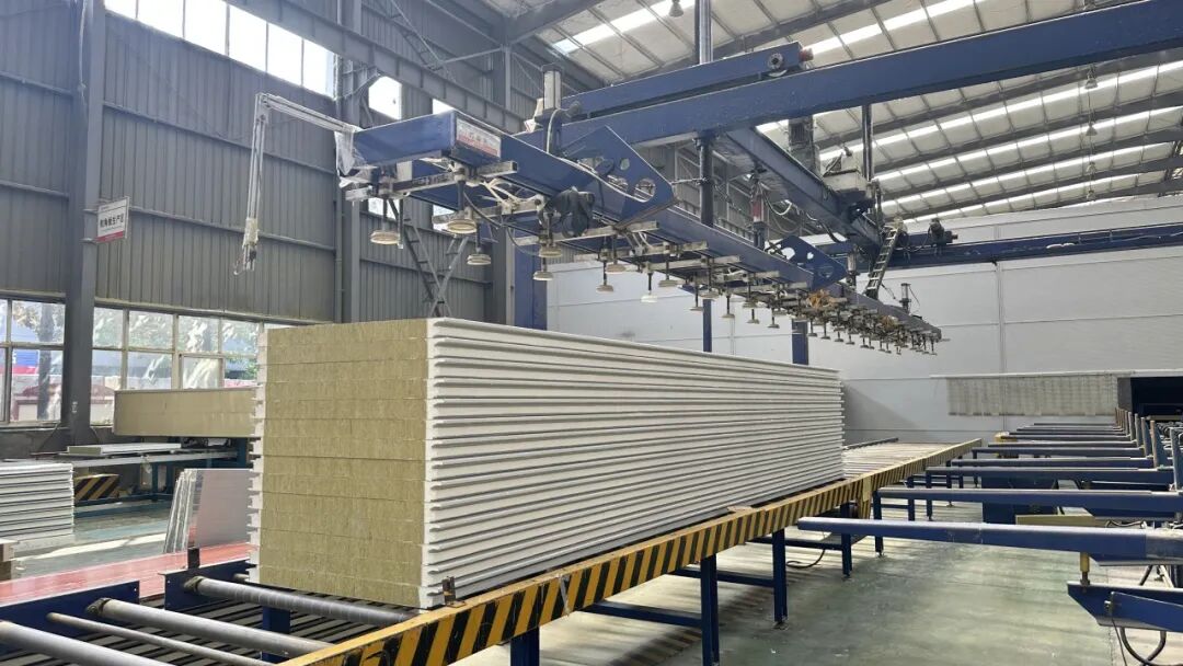 宝润达聚氨酯封边岩棉板 宝润达聚氨酯封边岩棉板