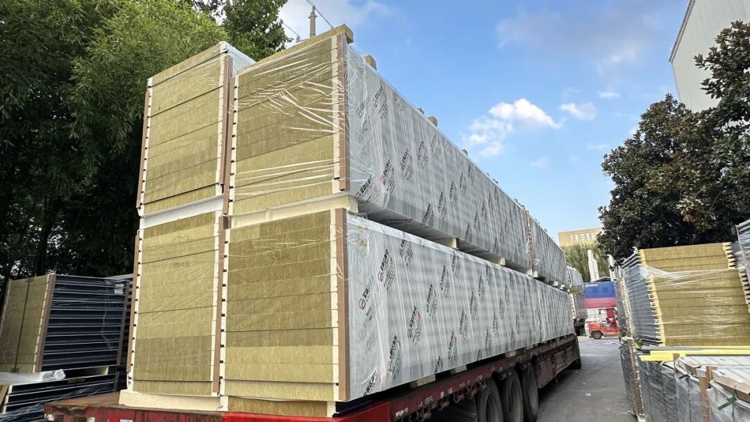 宝润达聚氨酯封边岩棉板 宝润达聚氨酯封边岩棉板