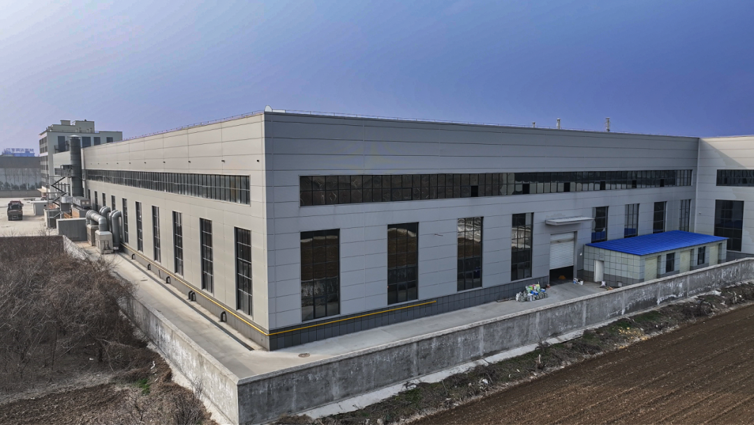 聚氨酯封边岩棉板上墙效果